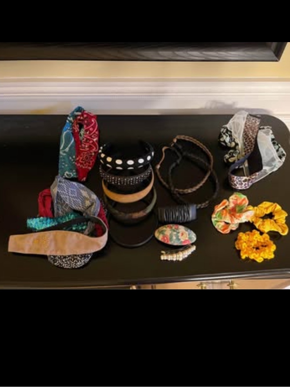 hair accessories teens/women never used bands,clips,scarfs,bandanas,scrunchys